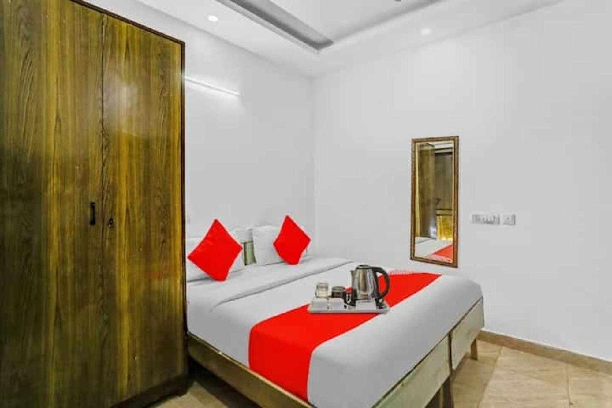 Jerry Residency - 5 Mins Away From Nizamuddin Dargah New Delhi