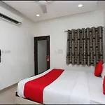 Jerry Residency - 5 Mins Away From Nizamuddin Dargah