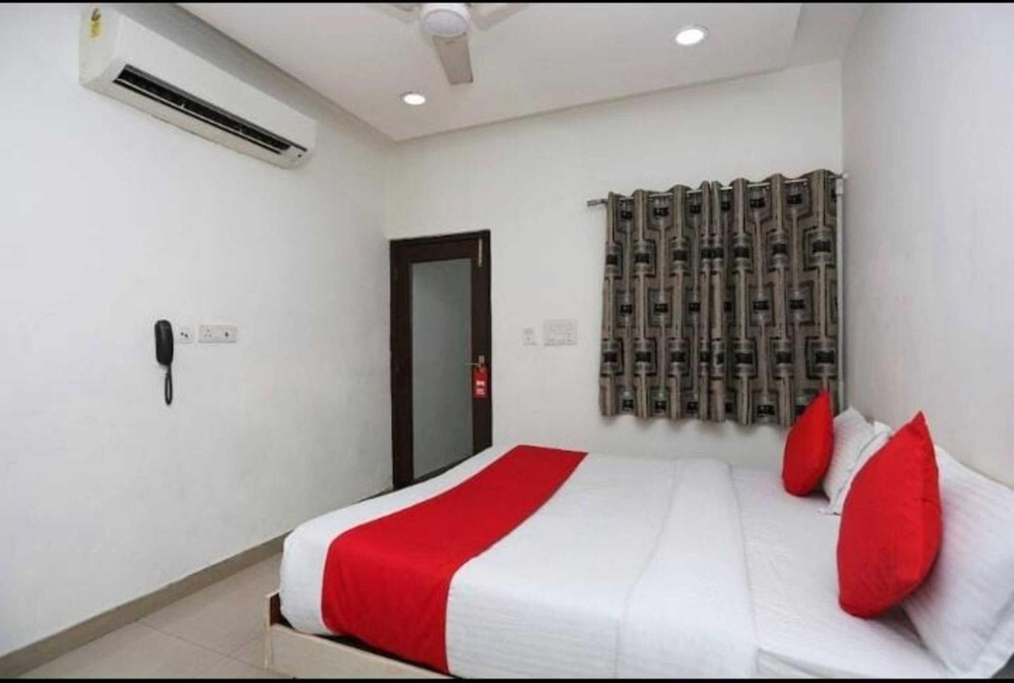 Jerry Residency - 5 Mins Away From Nizamuddin Dargah