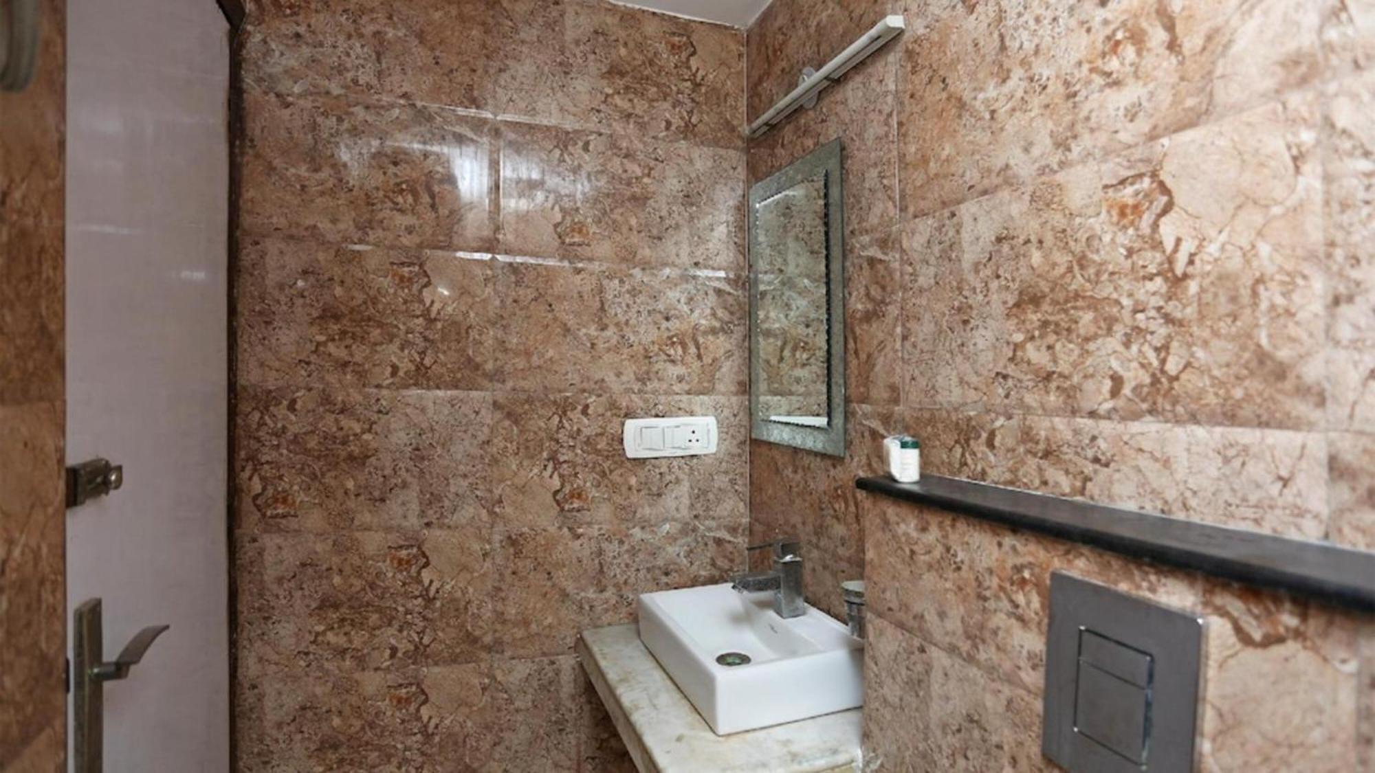 Jerry Residency - 5 Mins Away From Nizamuddin Dargah Hotel
