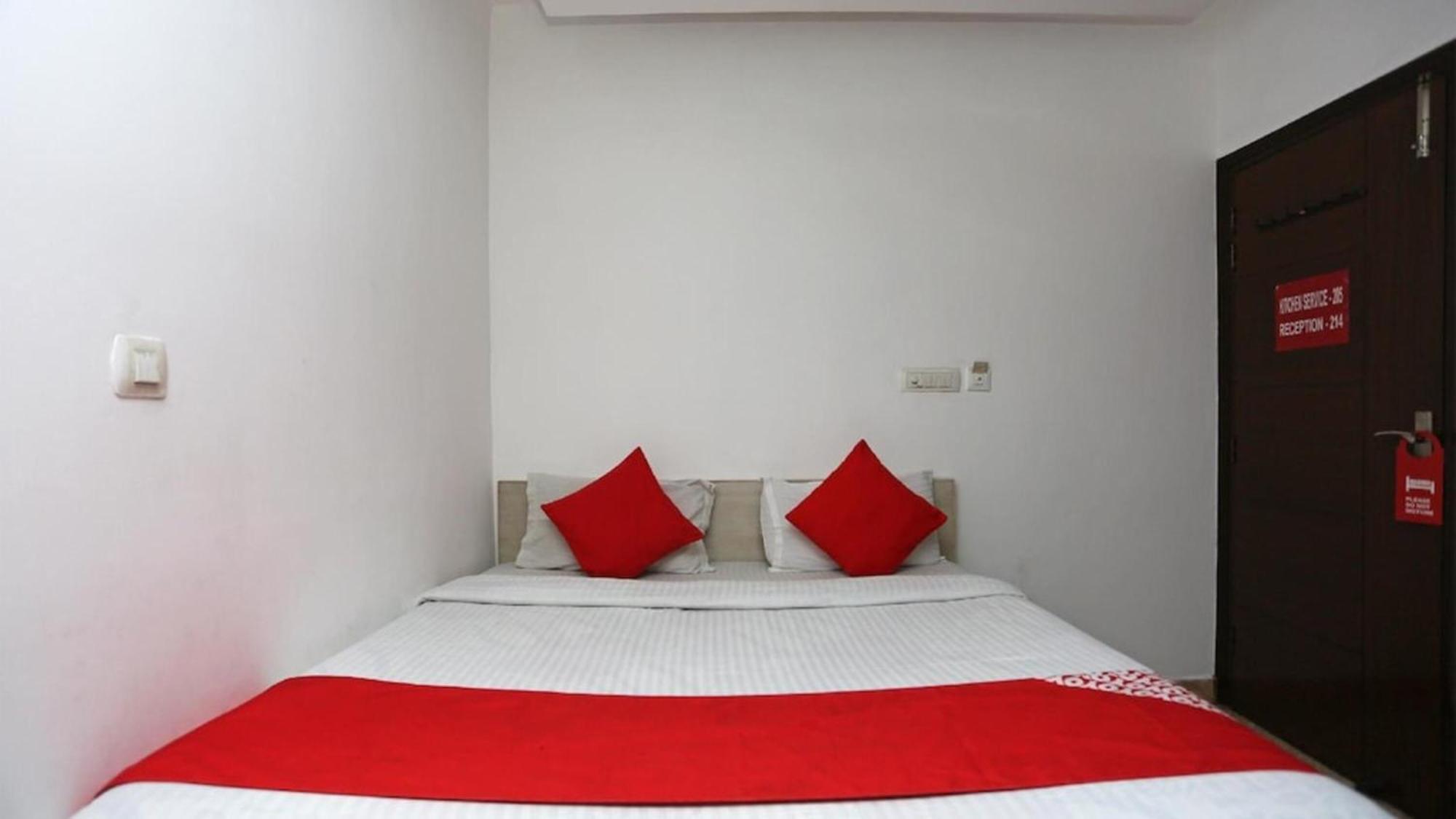 Jerry Residency - 5 Mins Away From Nizamuddin Dargah Hotel New Delhi